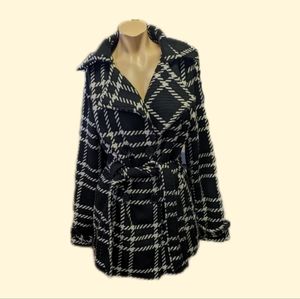 Black & White Peacoat L